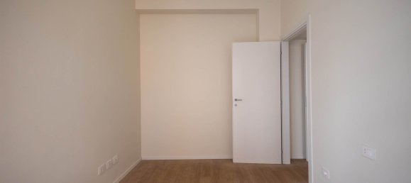 1 bedroom Apartment in Milan, Italy No. 356605 22