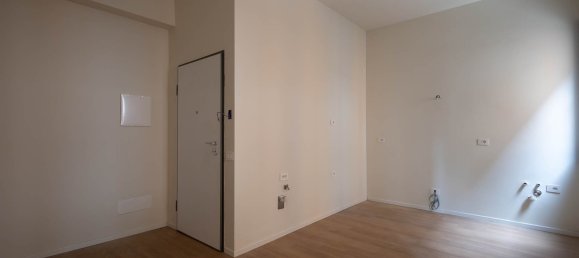 1 bedroom Apartment in Milan, Italy No. 356605 5
