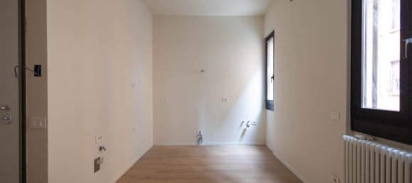 1 bedroom Apartment in Milan, Italy No. 356605 4
