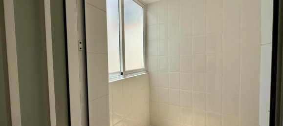 Apartamento de 2 dormitorios en Alicante, Spain No. 280984 31