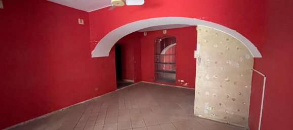 50m² Commercial property in La Spezia, Italy No. 68560 4