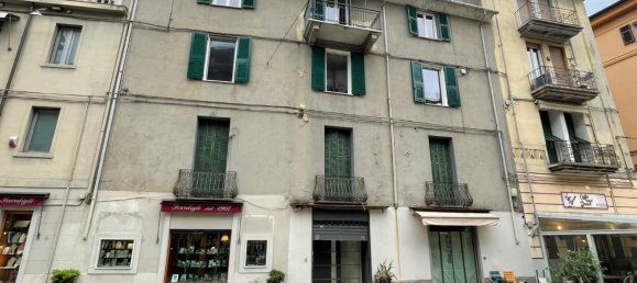 50m² Commercial property in La Spezia, Italy No. 68560 19