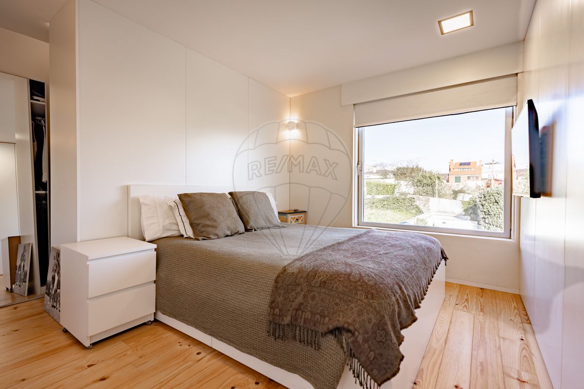 4 bedrooms House in Porto, Portugal No. 166526