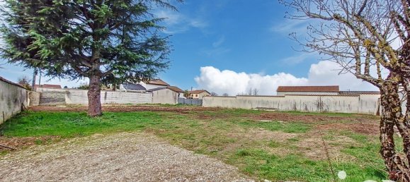 800m² Land in Villette-d'Anthon, France No. 290612 7