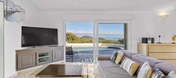 5 bedrooms Villa in Zonza, France No. 270050 8