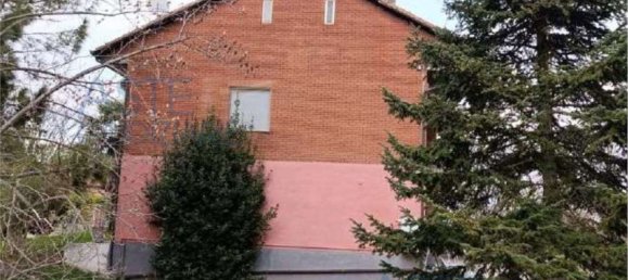 4 bedrooms Apartment in Magliano Alfieri, Italy No. 381572 5