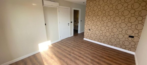 Villa 3+1 in Kundu, Turkey No. 28013 11