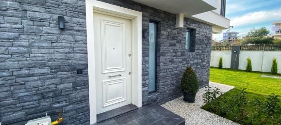 Villa 3+1 in Kundu, Turkey No. 28013 10