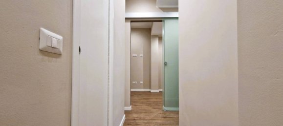 2 Schlafzimmer Wohnung in Rome, Italy, Nr. 198387 7