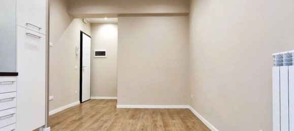 2 Schlafzimmer Wohnung in Rome, Italy, Nr. 198387 5