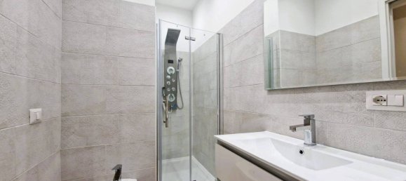 2 Schlafzimmer Wohnung in Rome, Italy, Nr. 198387 14