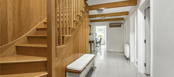 5 bedrooms House in Hadley Wood, United Kingdom No. 6597 2