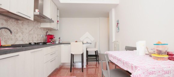 3غرفة شقة في Genoa, Italy رقم 41642 9