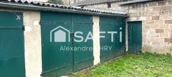  مرآب في Frouard, France رقم 214436 5