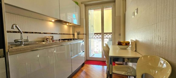 3 rooms Penthouse in Rome, Italy No. 38783 7