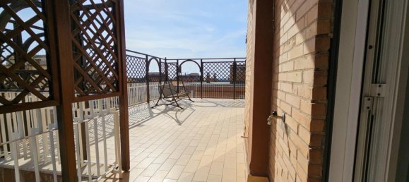 3 rooms Penthouse in Rome, Italy No. 38783 8