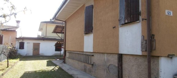 4 rooms Villa in Gavardo, Italy No. 102187 2