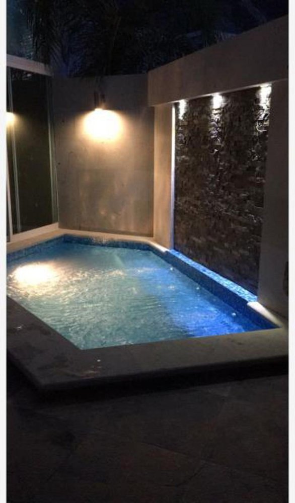 3 bedrooms House in Nuevo Leon, Mexico No. 168152