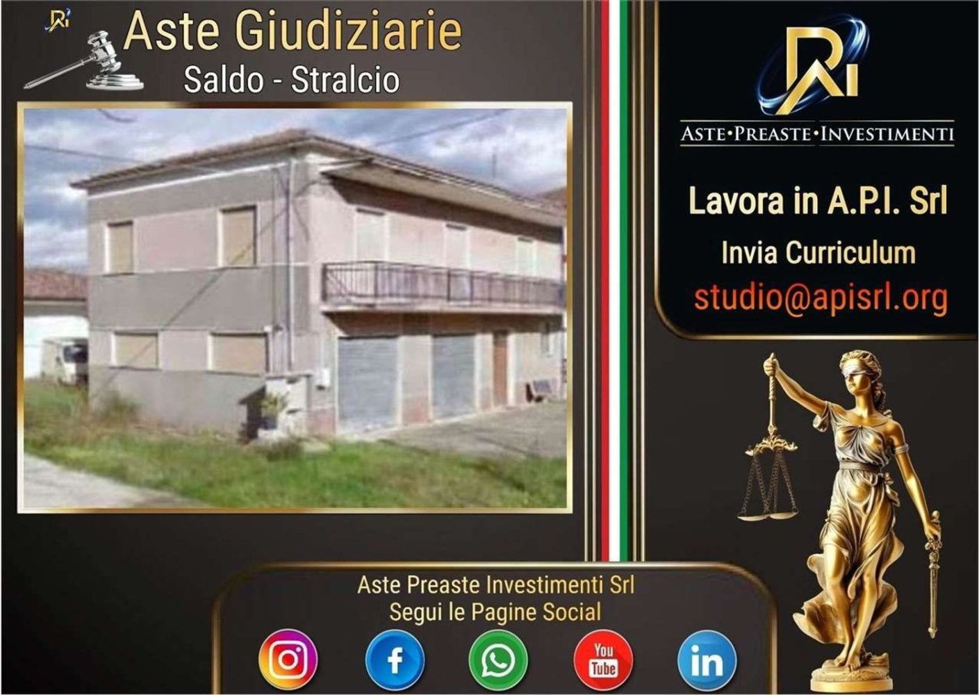 5 bedrooms House in Teggiano, Italy No. 148099