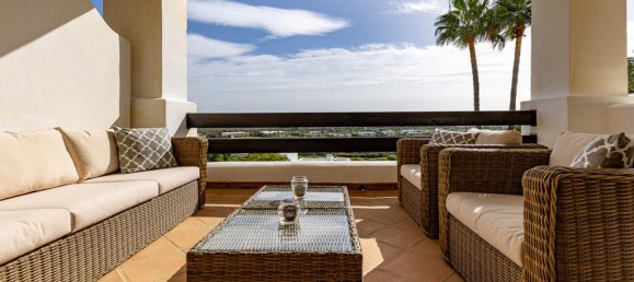 2 bedrooms Apartment in Casares, Spain No. 185318 2