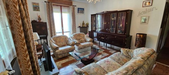 7 bedrooms House in Albareto, Italy No. 322308 4