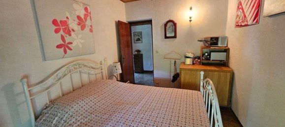 7 bedrooms House in Albareto, Italy No. 322308 16