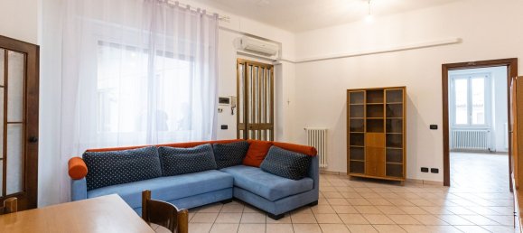 3غرفة شقة في Carugo, Italy رقم 263017 11