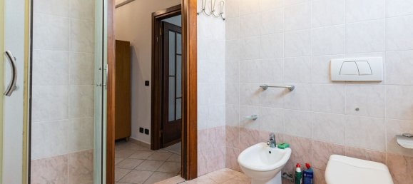 3غرفة شقة في Carugo, Italy رقم 263017 19