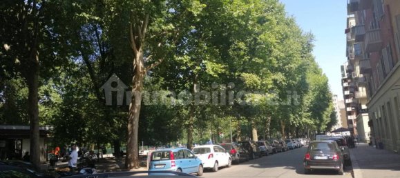 1 bedroom Apartment in Turin, Italy No. 305391 8