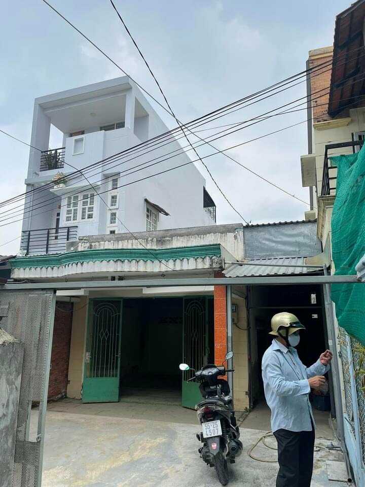 138.2m² Townhouse in District 7, Vietnam No. 19294