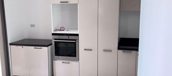 4 bedrooms Duplex in Pathum Wan, Thailand No. 4364 2