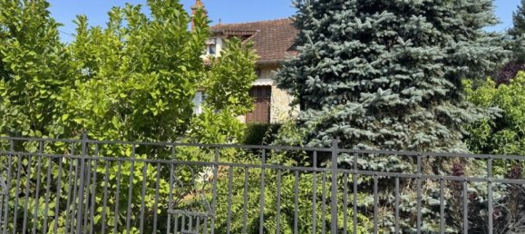 4 chambres Maison à Saint-Amand-Montrond, France No. 317509 2