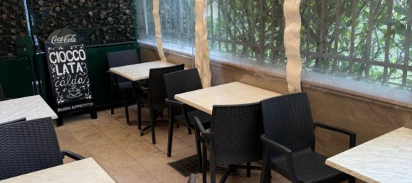 1 room Commercial property in Verona, Italy No. 202666 8