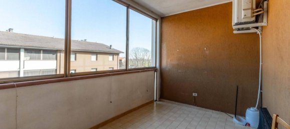 2 rooms Apartment in Vizzolo Predabissi, Italy No. 38137 10