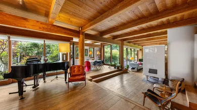 Villa de 4 dormitorios en Dobling, Austria No. 212097