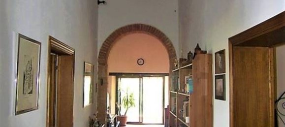 5 bedrooms House in Montepulciano, Italy No. 230385 17