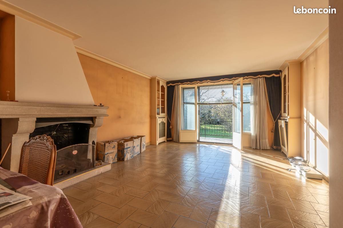 Дом с 5 спальнями в Шенвьер-сюр-Марн, Франция № 175467