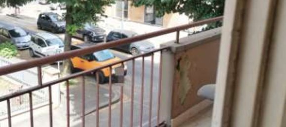 5 rooms Apartment in Parma, Italy No. 298860 4