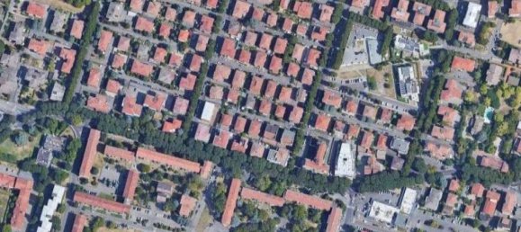 5 rooms Apartment in Parma, Italy No. 298860 10