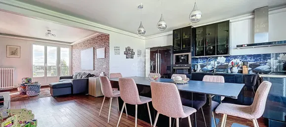 2 bedrooms Apartment in Chatou, France No. 320728 3