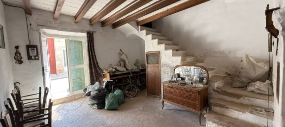 4 bedrooms House in Muro, Spain No. 151219 6