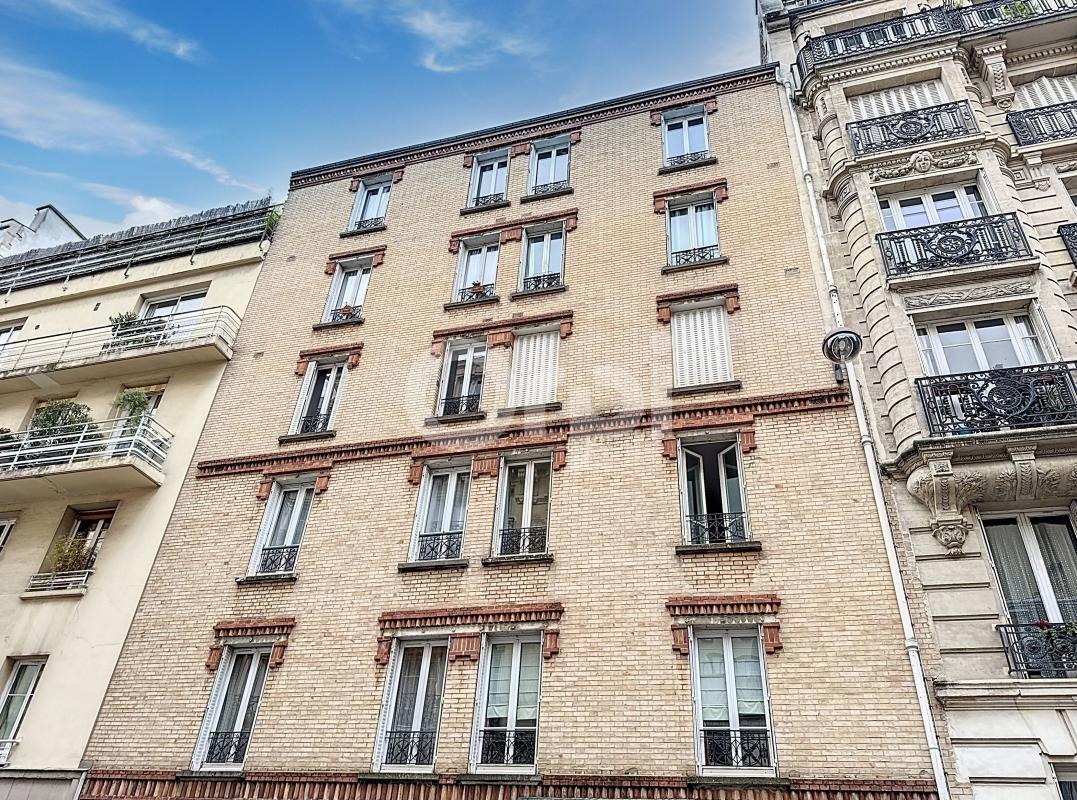 1 bedroom Apartment in Paris, France No. 175588