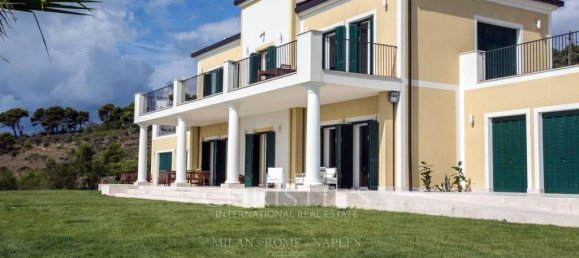 8 bedrooms Villa in Sanremo, Italy No. 147340 3