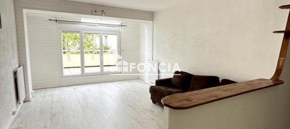 2 chambres Appartement à Cergy, France No. 358655 2