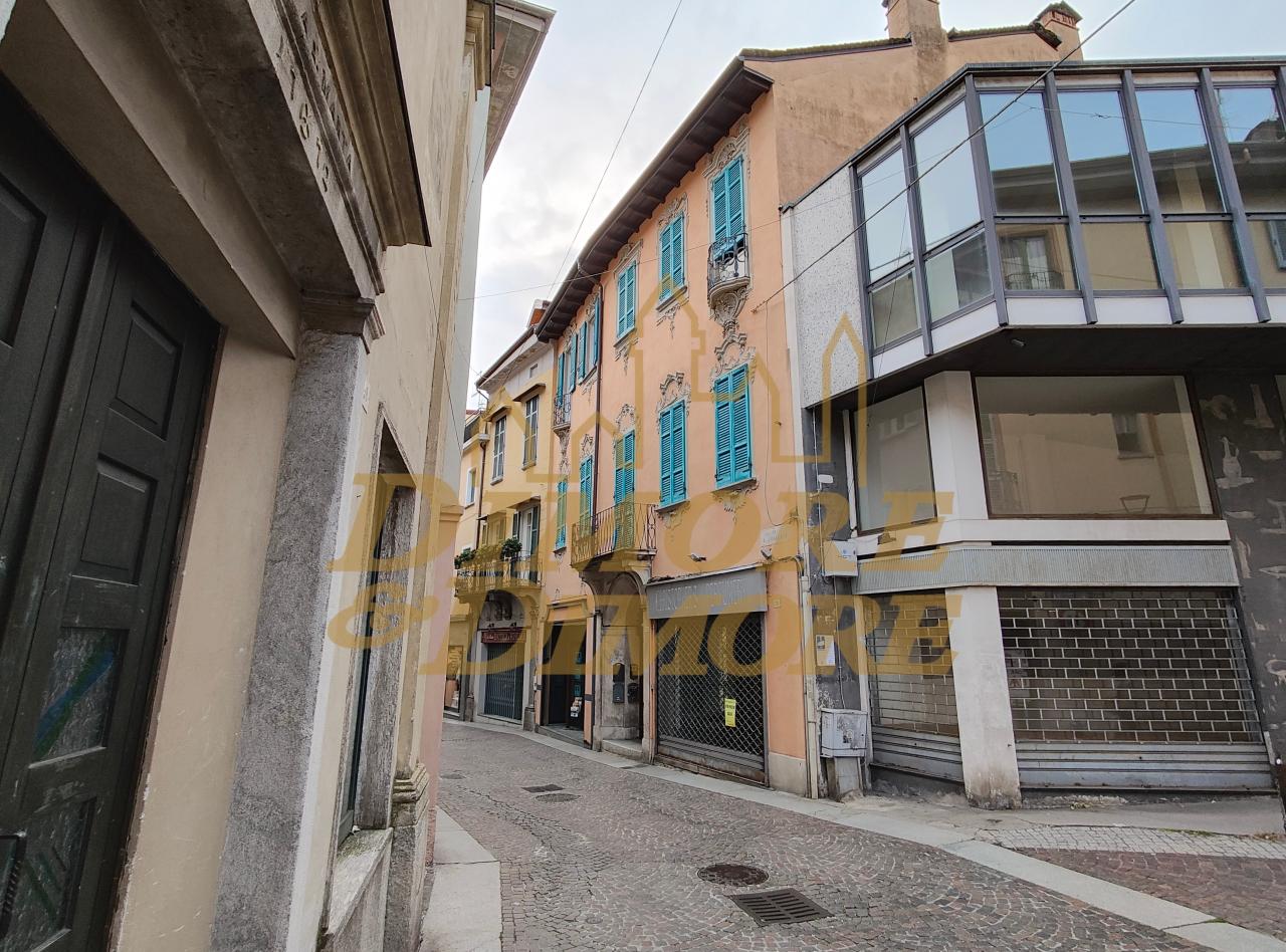 Apartamento de 3 habitaciónes en Omegna, Italy No. 171116