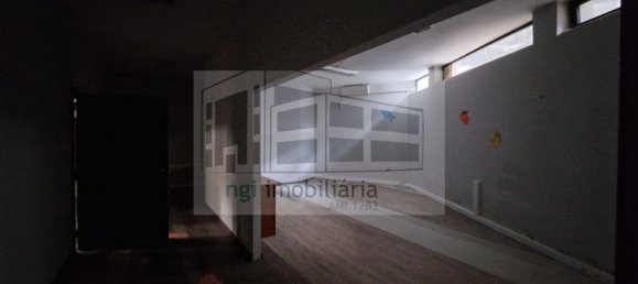 1000m² Office in Oeiras, Portugal No. 95567 13