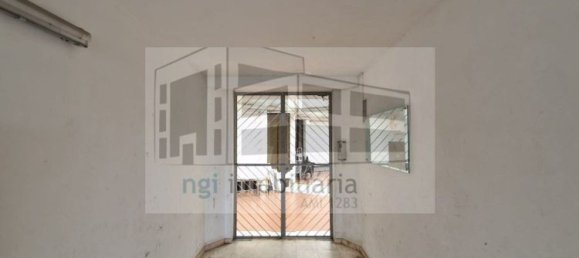 1000m² Office in Oeiras, Portugal No. 95567 10