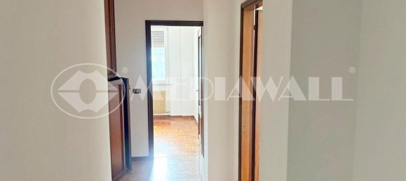 Apartamento T3 em Pordenone, Italy N.º 281301 21