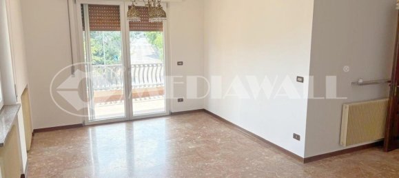 Apartamento T3 em Pordenone, Italy N.º 281301 5
