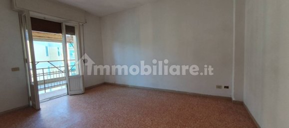 2 bedrooms Apartment in Florence, Italy No. 328809 3
